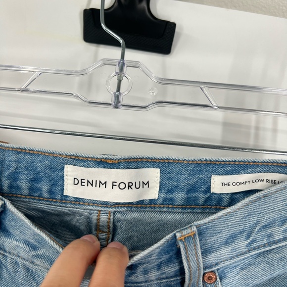 Denim Forum Aritzia The Comfy Low Rise Loose Jeans - Picture 3 of 9